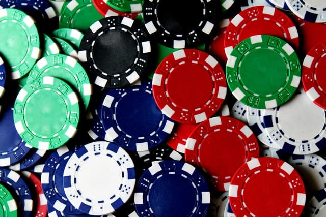 How to be a Professional Poker Player