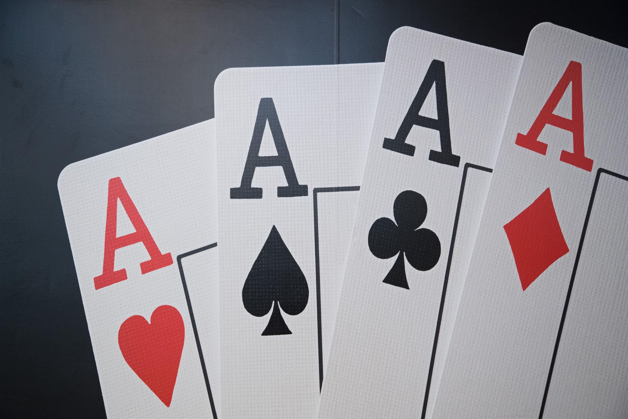 Ace the Game: Learning to Improve Your Poker Odds
